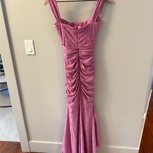 Elegant Pink Sleeveless Dress
